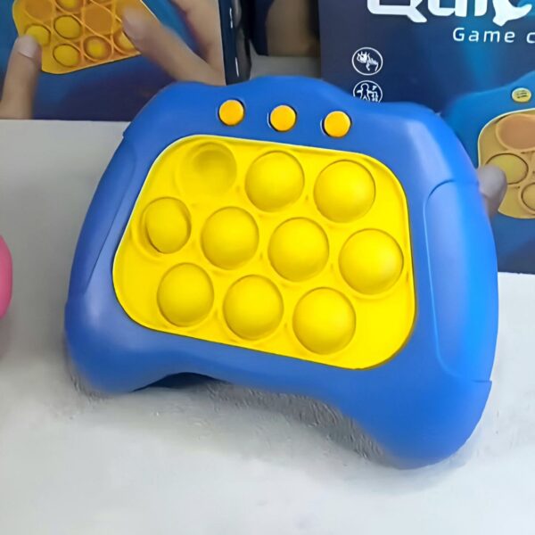 ⁦Quick Push Light Up Pop Game⁩ - الصورة ⁦5⁩