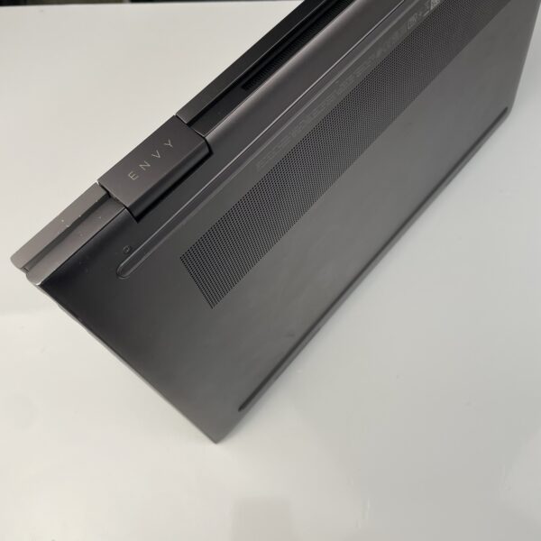 ⁦HP Envy x360 15 2in1⁩ - الصورة ⁦9⁩