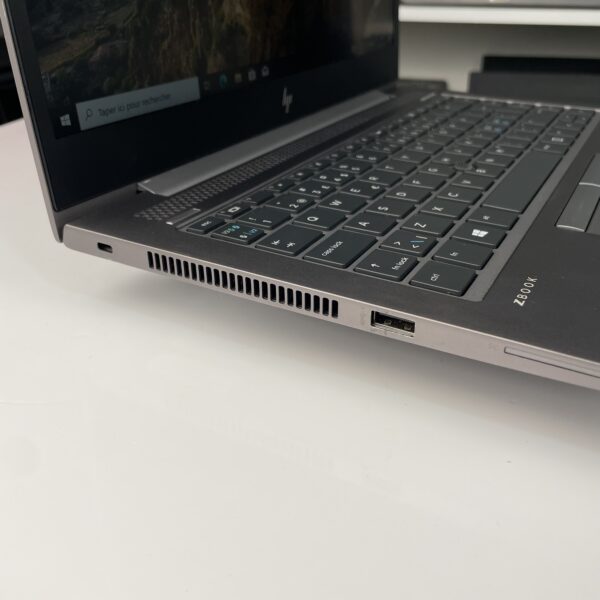 ⁦HP ZBook 14u G5 workstation⁩ - الصورة ⁦5⁩
