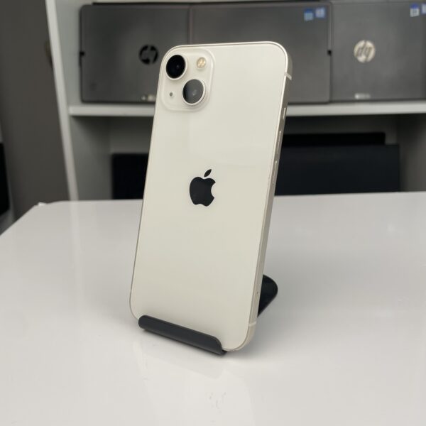 iPhone 13 white
