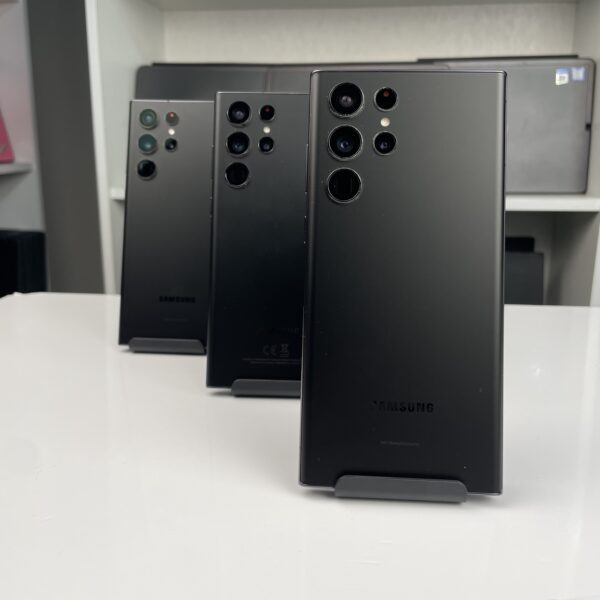 ⁦Galaxy S22 Ultra⁩ - الصورة ⁦3⁩