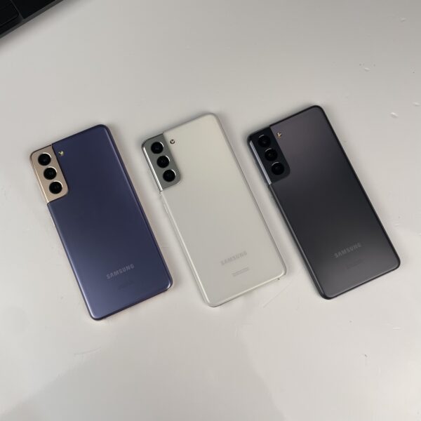 ⁦Samsung Galaxy S21⁩ - الصورة ⁦2⁩