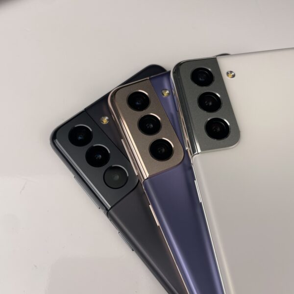 ⁦Samsung Galaxy S21⁩ - الصورة ⁦4⁩