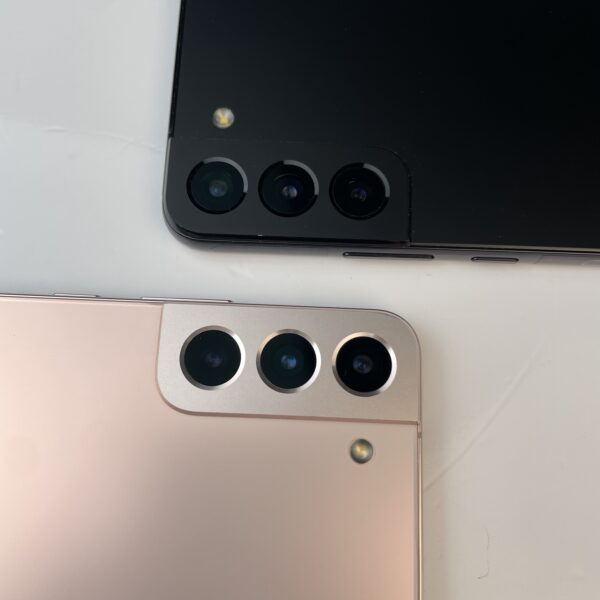 ⁦Samsung Galaxy S22⁩ - الصورة ⁦2⁩