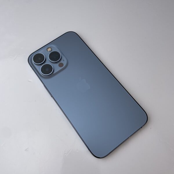 ⁦IPhone 13 pro - 128 GB / 87% -⁩ - الصورة ⁦5⁩