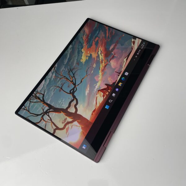 ⁦Samsung Galaxy Book2 Pro 360⁩ - الصورة ⁦3⁩