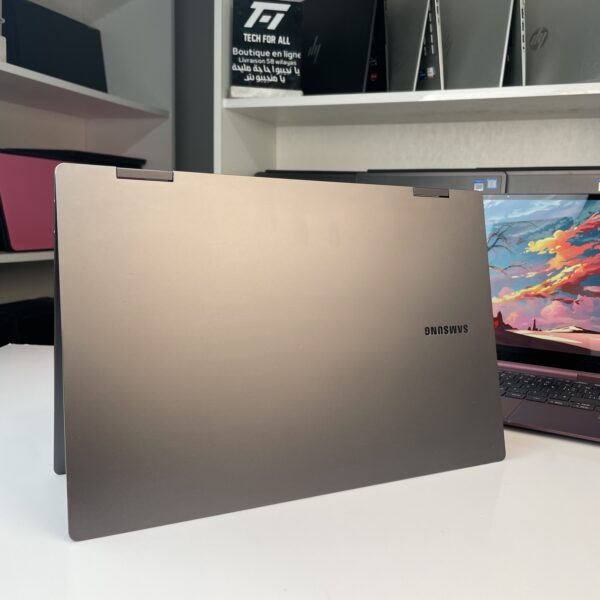 ⁦Samsung Galaxy Book2 Pro 360⁩ - الصورة ⁦3⁩