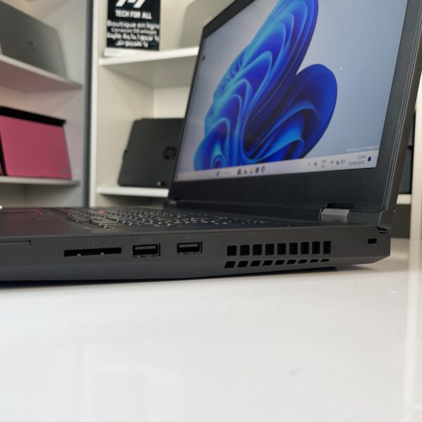 ⁦Lenovo Thinkpad P17⁩ - الصورة ⁦5⁩
