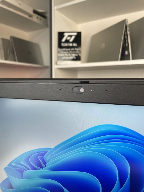 ⁦Lenovo Thinkpad P17⁩ - الصورة ⁦10⁩