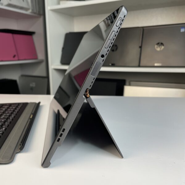 ⁦Lenovo IdeaPad Miix 520 Detachable⁩ - الصورة ⁦7⁩