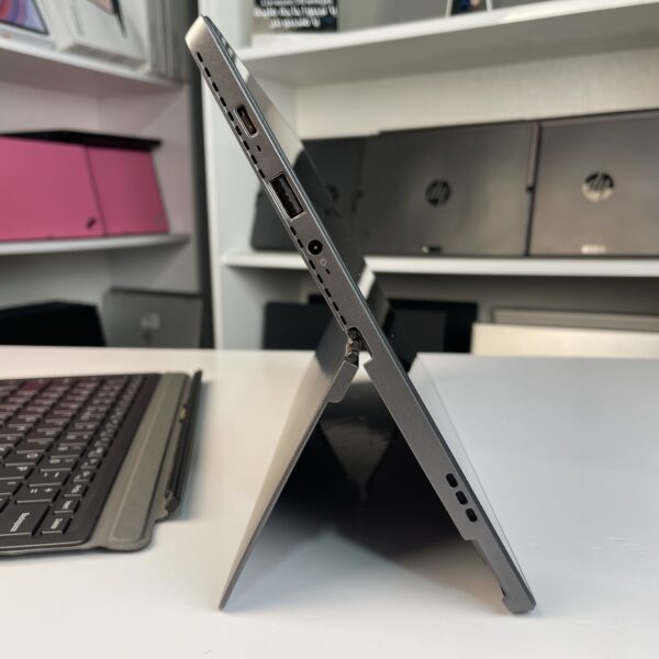 ⁦Lenovo IdeaPad Miix 520 Detachable⁩ - الصورة ⁦6⁩
