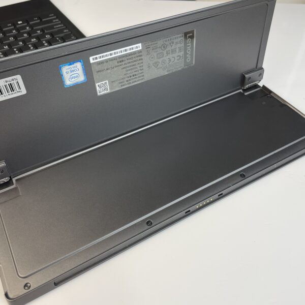 ⁦Lenovo IdeaPad Miix 520 Detachable⁩ - الصورة ⁦9⁩