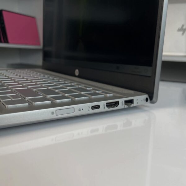 ⁦HP Pavilion 14⁩ - الصورة ⁦4⁩