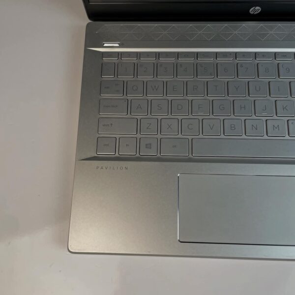 ⁦HP Pavilion 14⁩ - الصورة ⁦6⁩