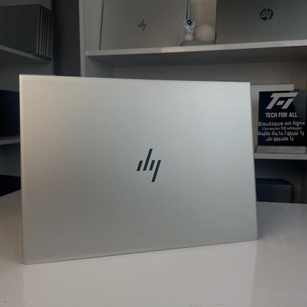 ⁦HP elitbook 830 G5 - i7 8 eme⁩ - الصورة ⁦2⁩