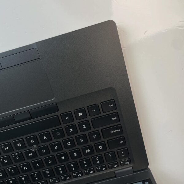 ⁦DELL 5400 Tactile - Ram 16⁩ - الصورة ⁦10⁩