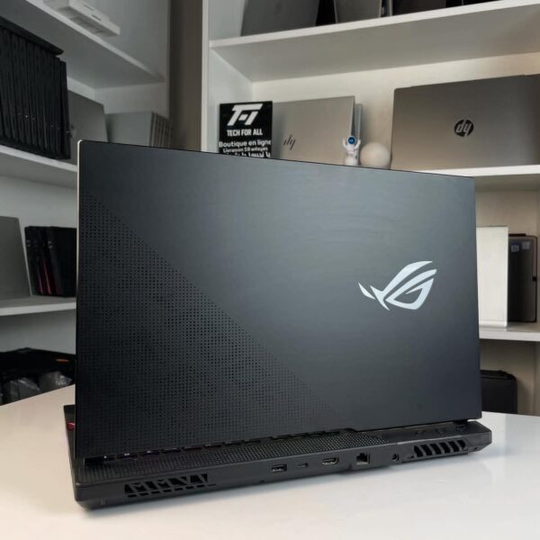 ⁦ASUS ROG Strix 17⁩ - الصورة ⁦8⁩