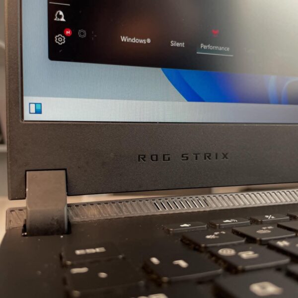 ⁦ASUS ROG Strix 17⁩ - الصورة ⁦14⁩