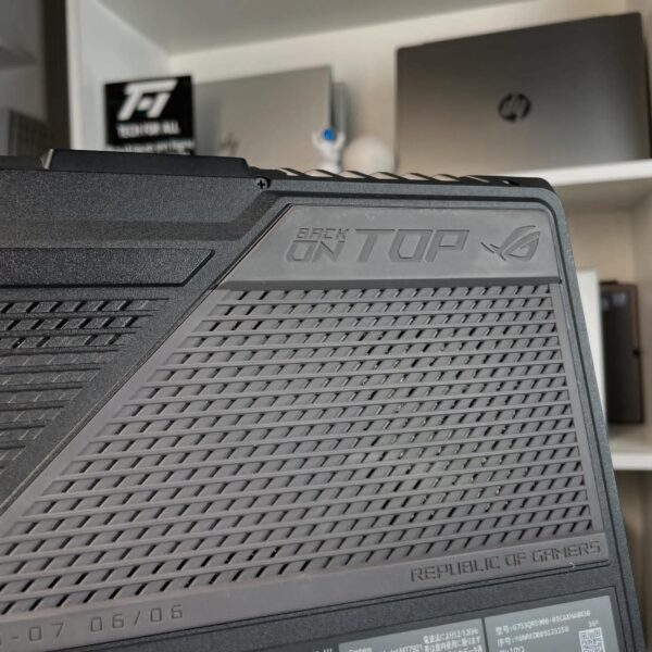 ⁦ASUS ROG Strix 17⁩ - الصورة ⁦18⁩