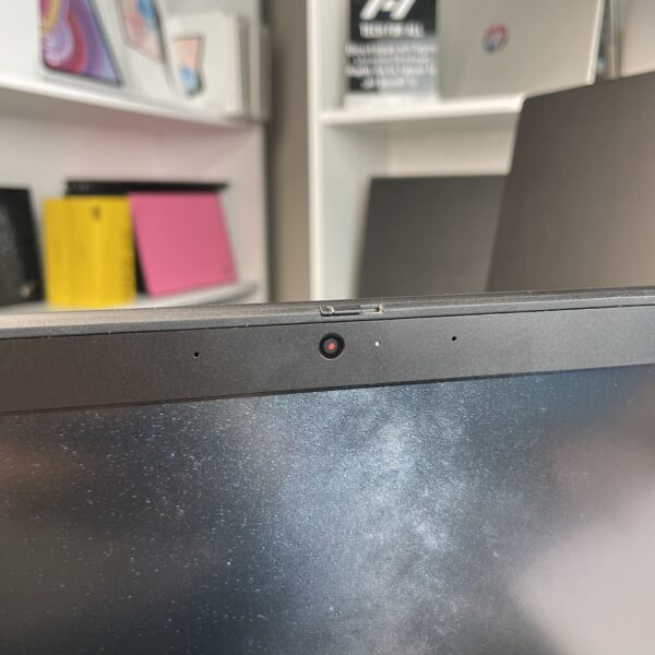 ⁦Lenovo ThinkPad T495s⁩ - الصورة ⁦6⁩