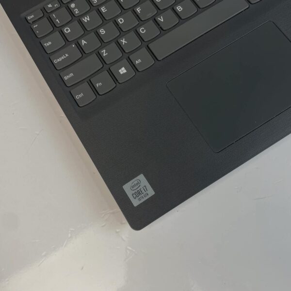 ⁦Lenovo V15 - i7 10 ème⁩ - الصورة ⁦2⁩