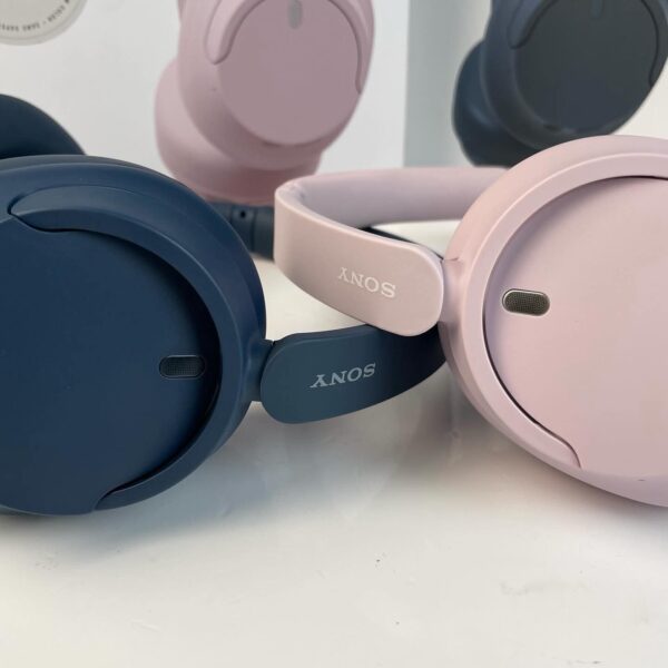 ⁦Sony WH-CH720N⁩ - الصورة ⁦2⁩
