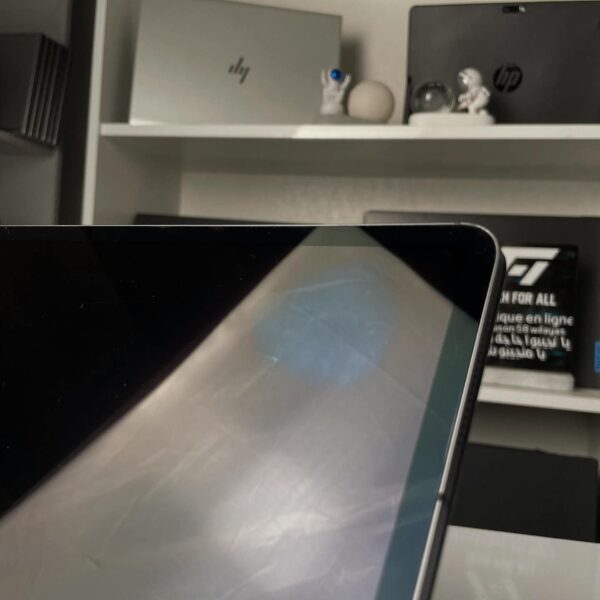 ⁦iPad pro 2018 cellulaire - 1 terra bt93%⁩ - الصورة ⁦12⁩