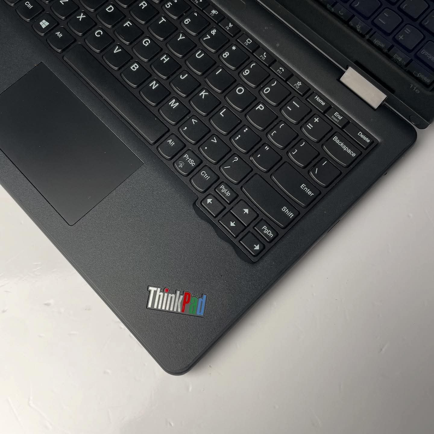 Thinkpad yoga 11e - M3 8 ème - الصورة 9