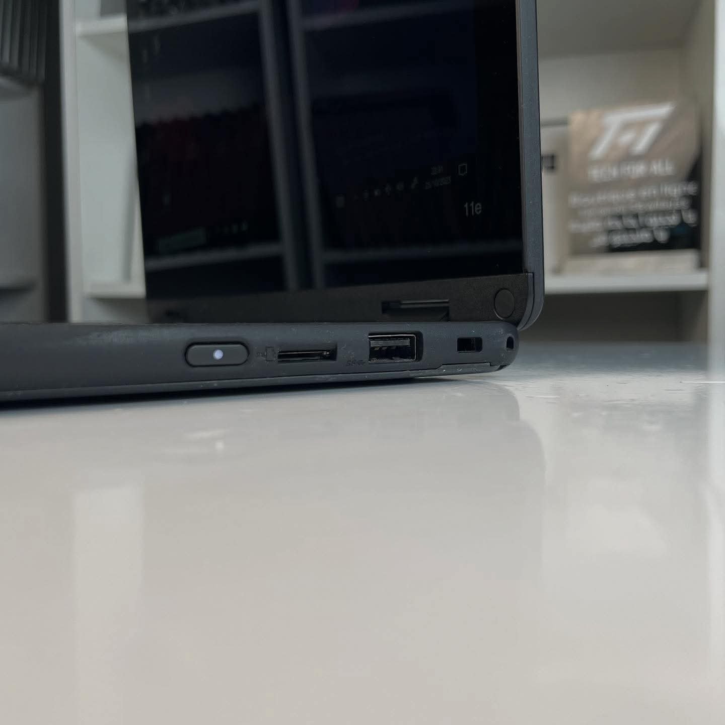 Thinkpad yoga 11e - M3 8 ème - الصورة 8
