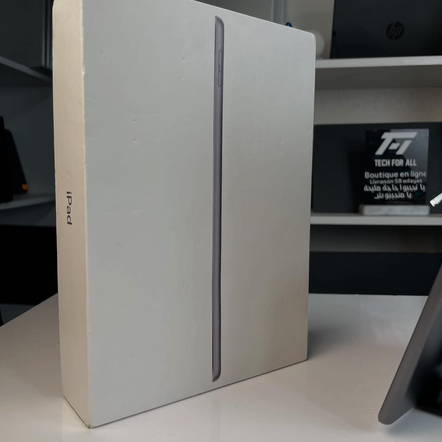 iPad 9 - used bt 94%- - الصورة 5