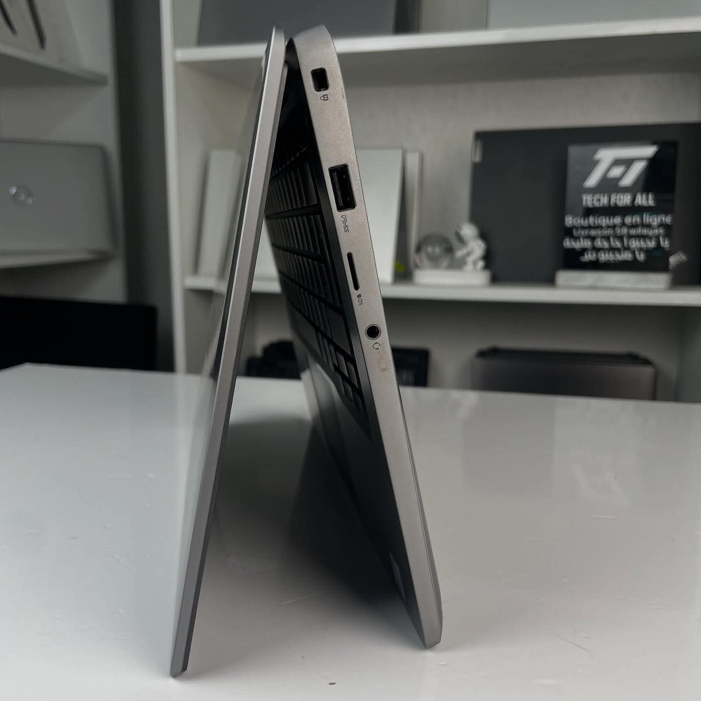 Dell Latitude 7300 - tactile - - الصورة 11