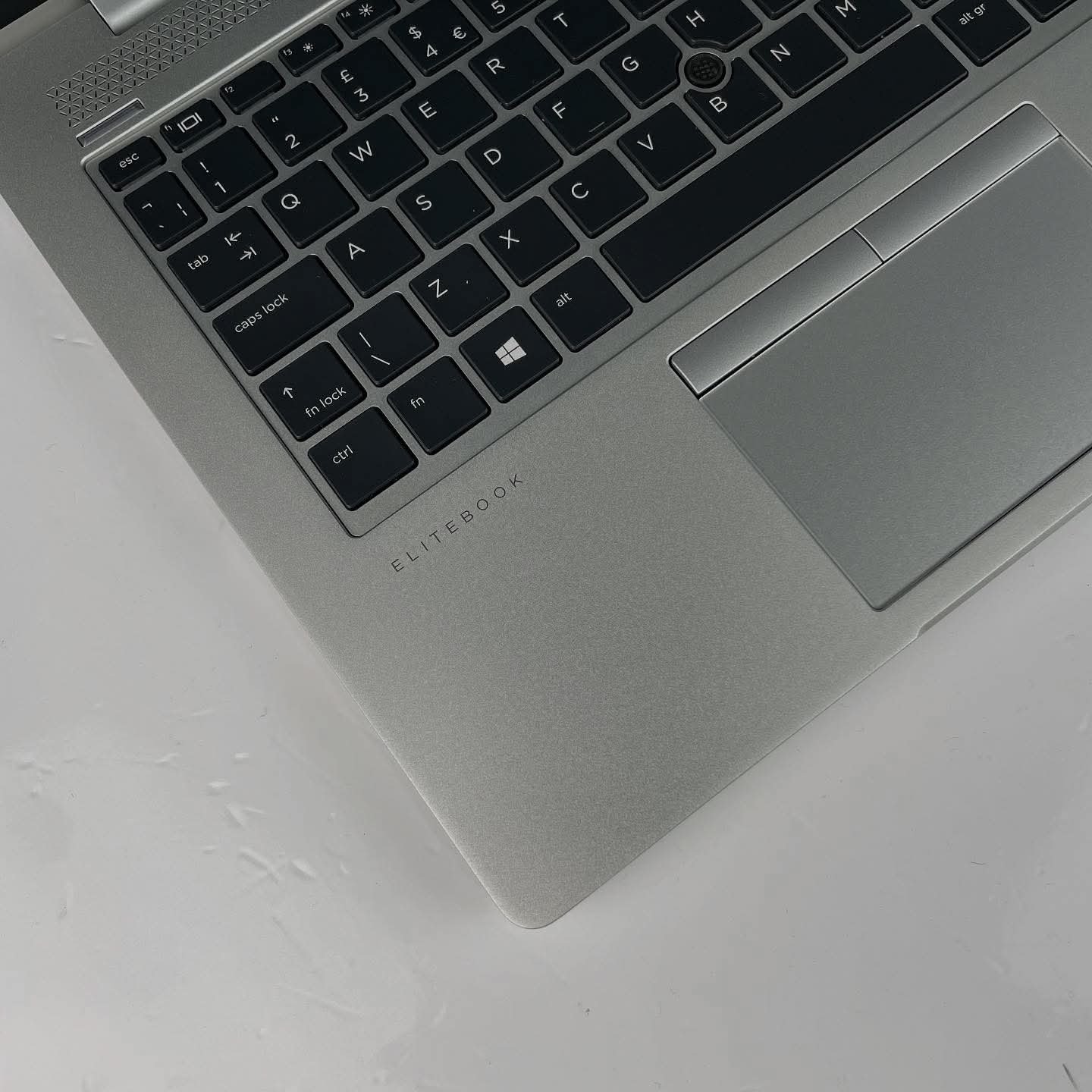 HP ELITBOOK 830 G5 - الصورة 8