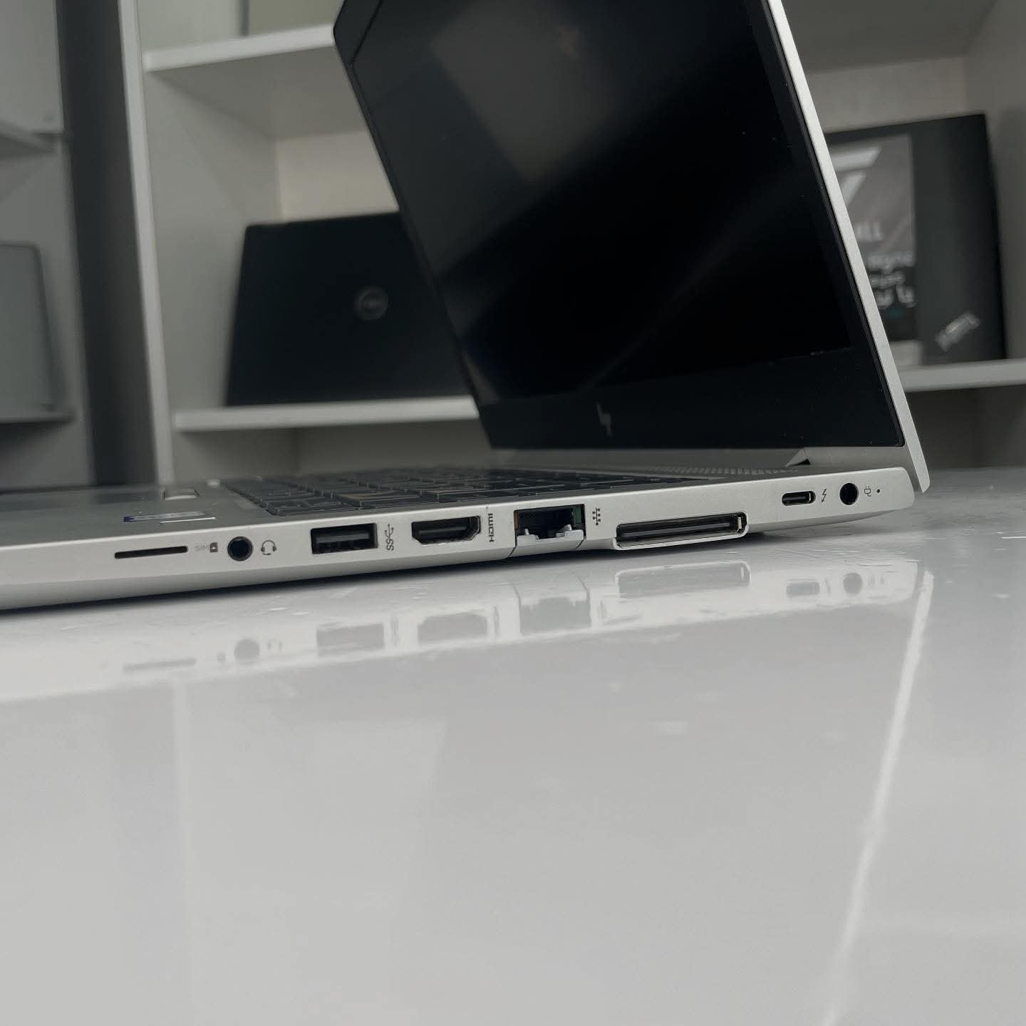 HP ELITBOOK 840 G6 - الصورة 4