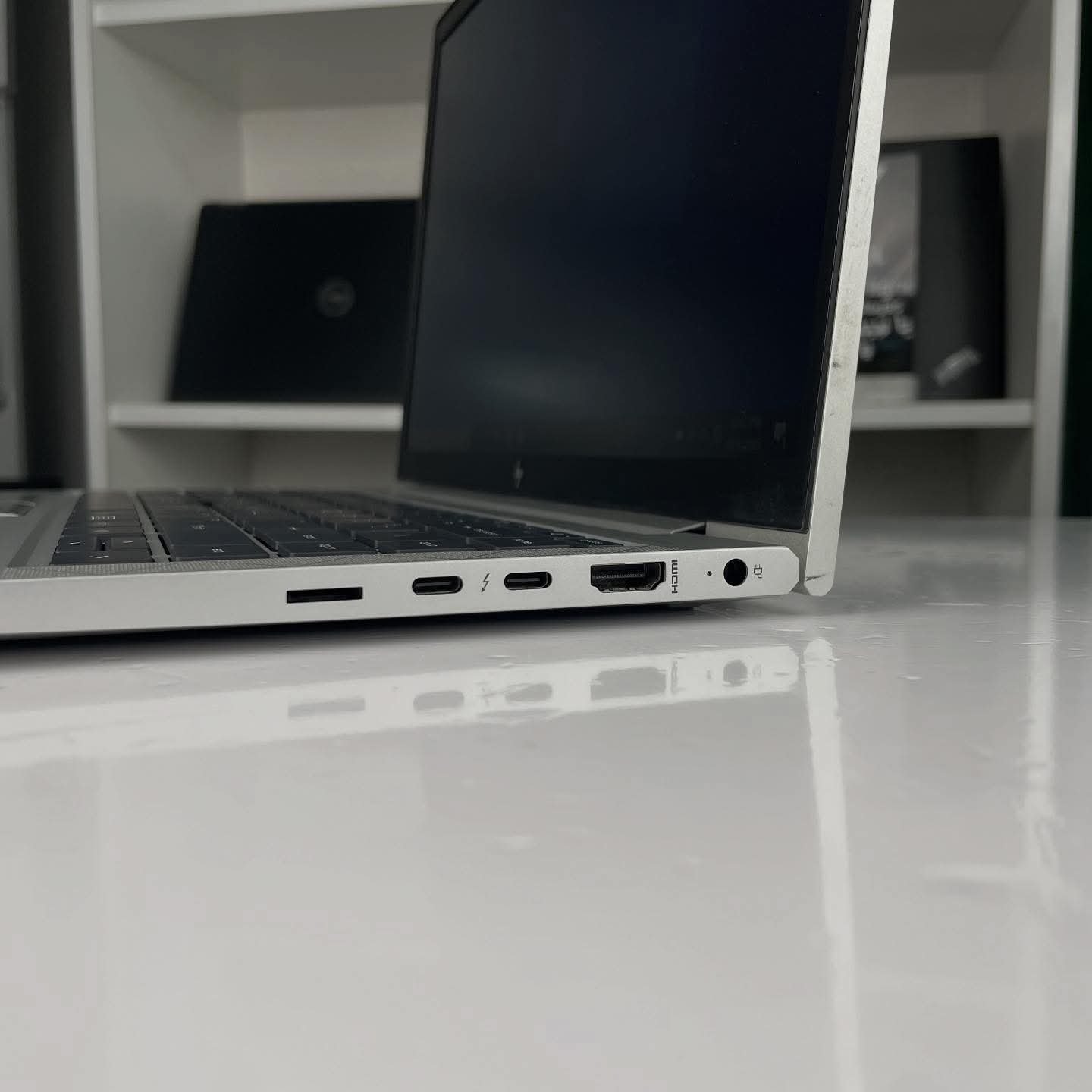 HP EliteBook 845 G7 - الصورة 4