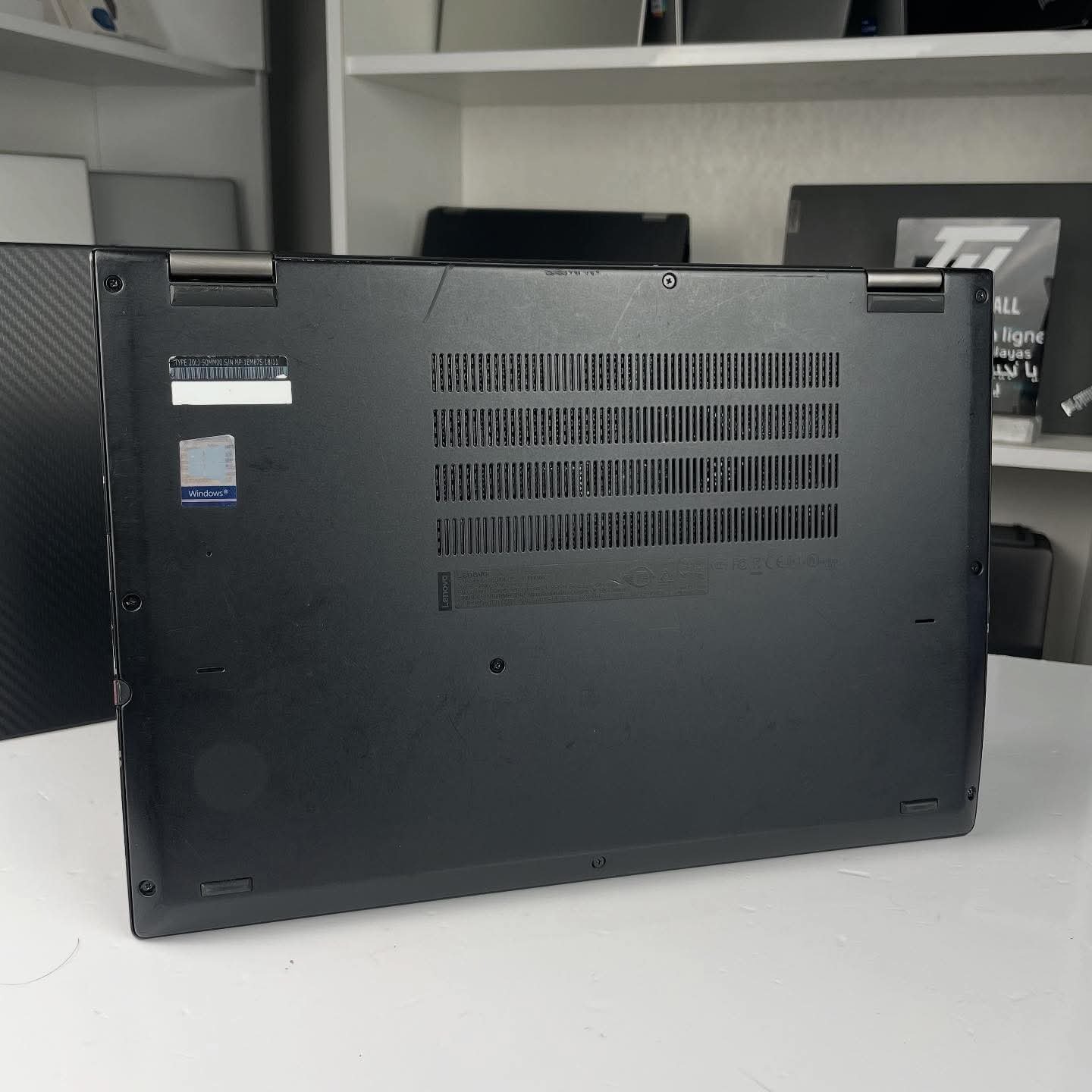 Lenovo ThinkPad X380 Yoga - الصورة 10