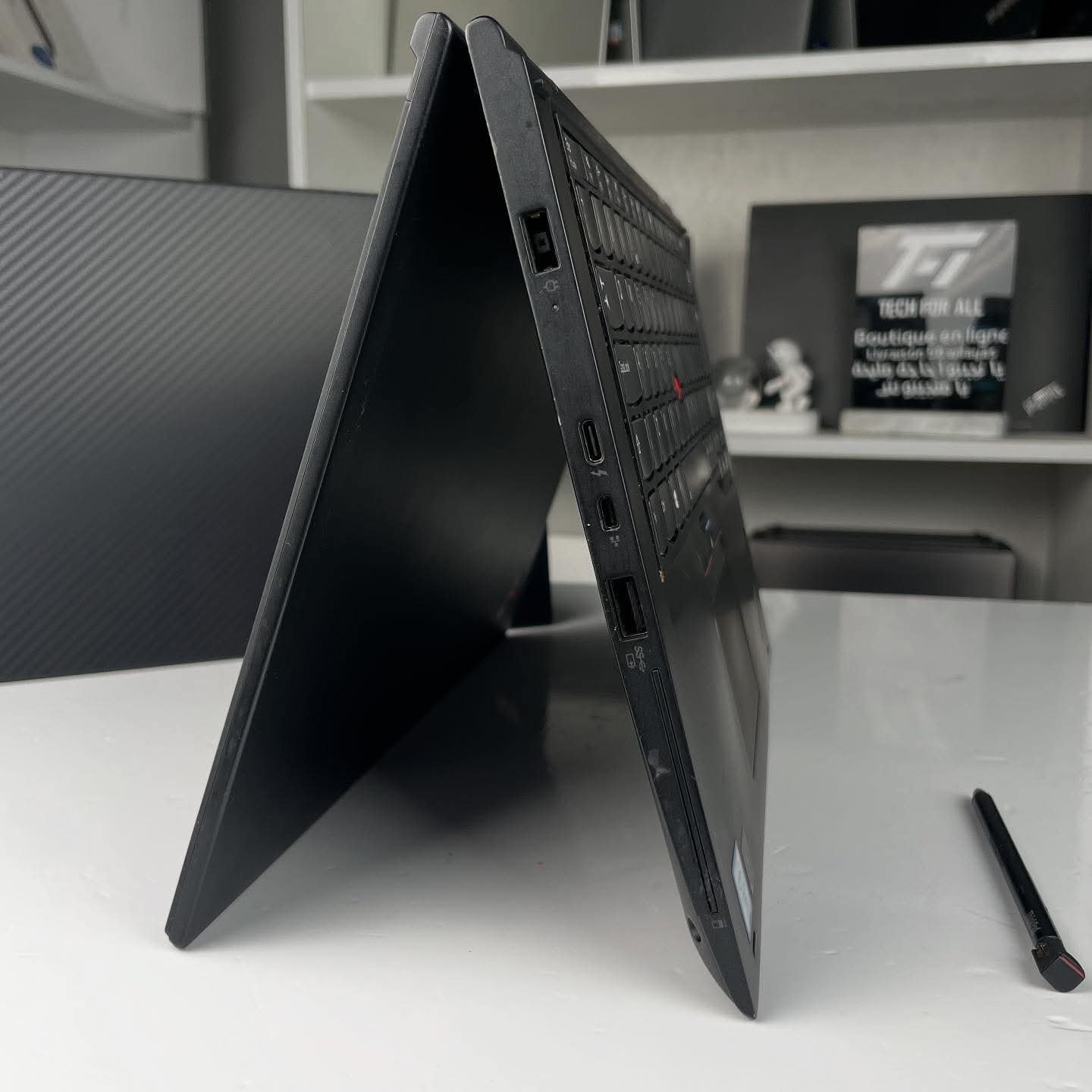 Lenovo ThinkPad X370 Yoga - الصورة 9
