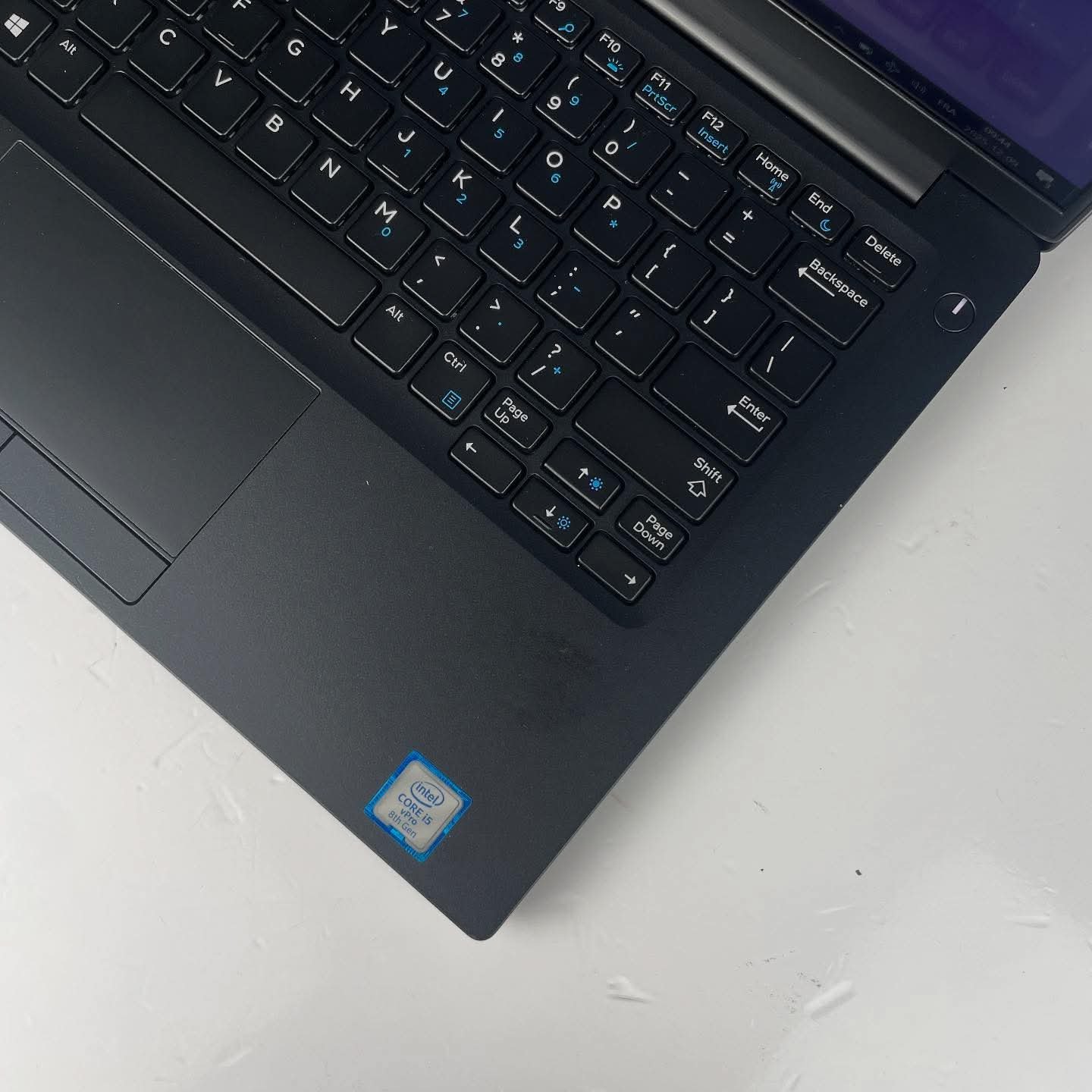 Dell Latitude 7390 Tactile - الصورة 3
