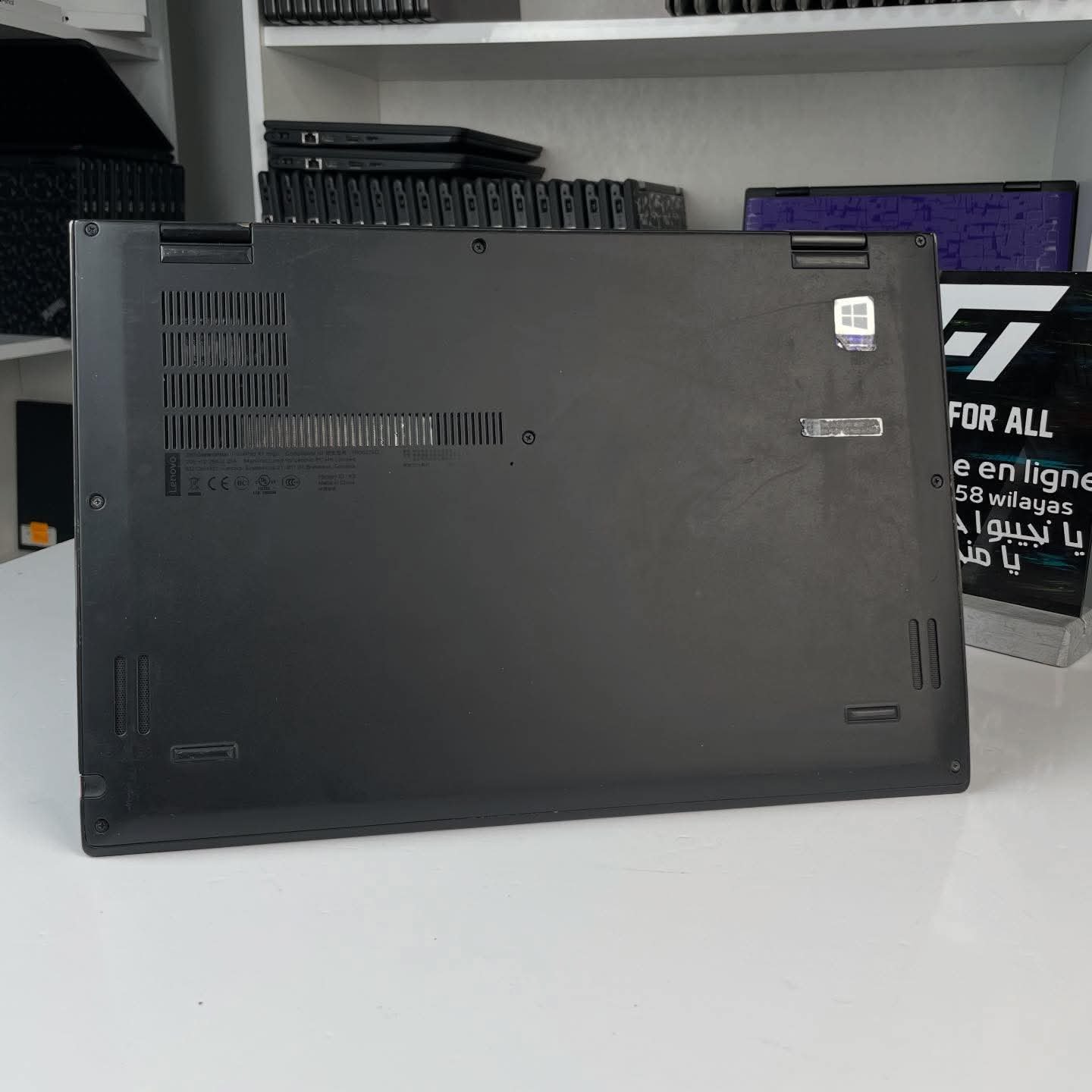 ThinkPad X1 Carbon / Yoga - الصورة 12