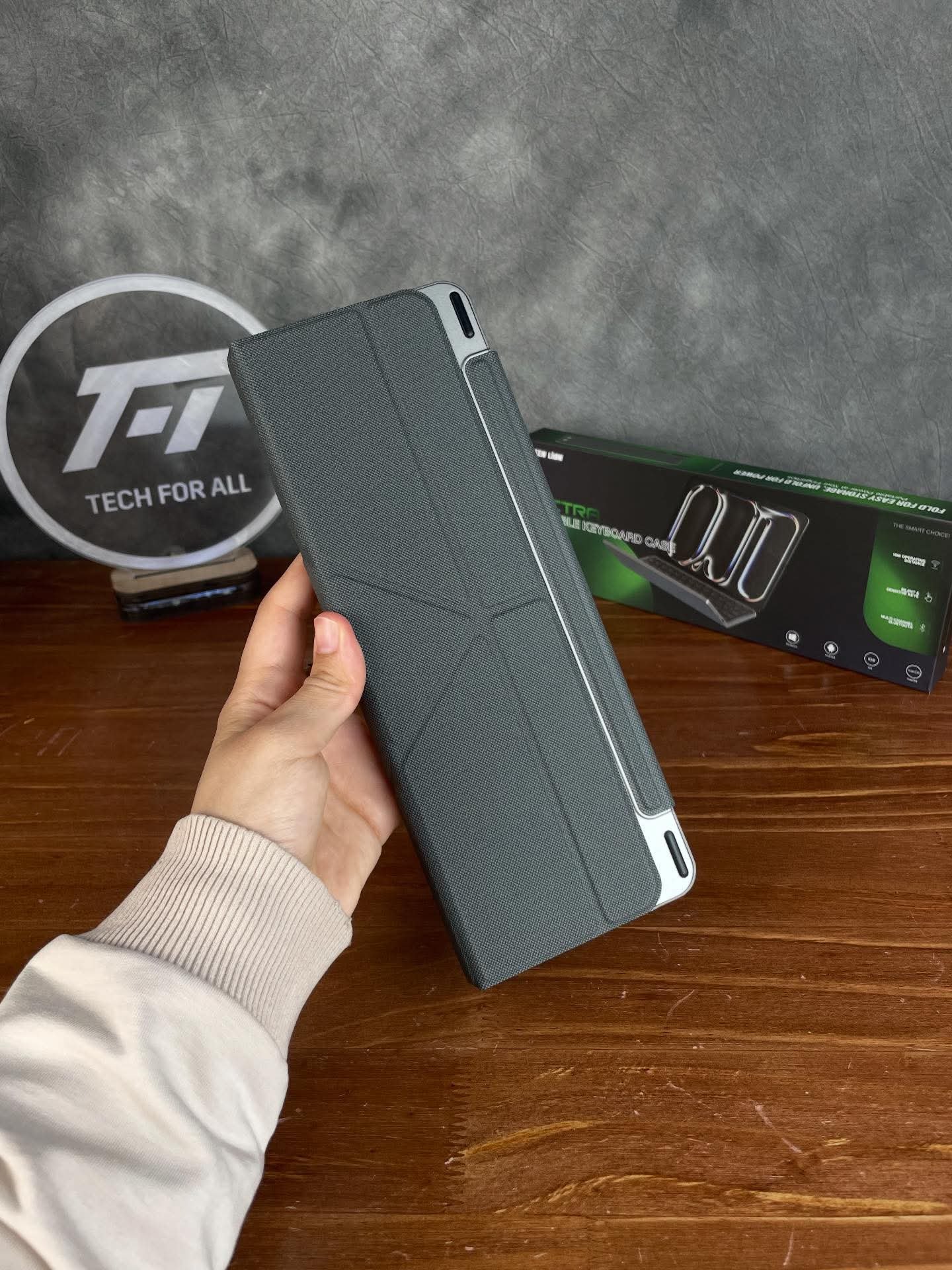TECTRA foldable keybord Case
From Green lion - الصورة 7