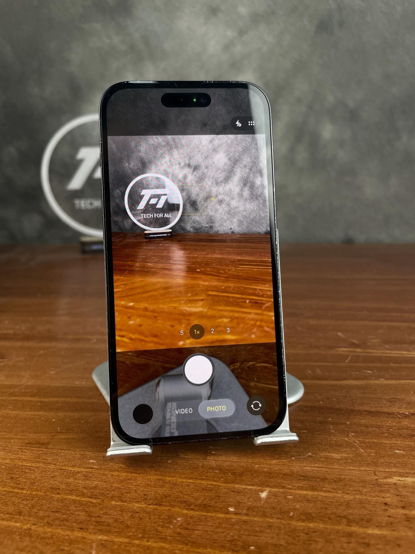 iPhone 14 Pro - الصورة 4