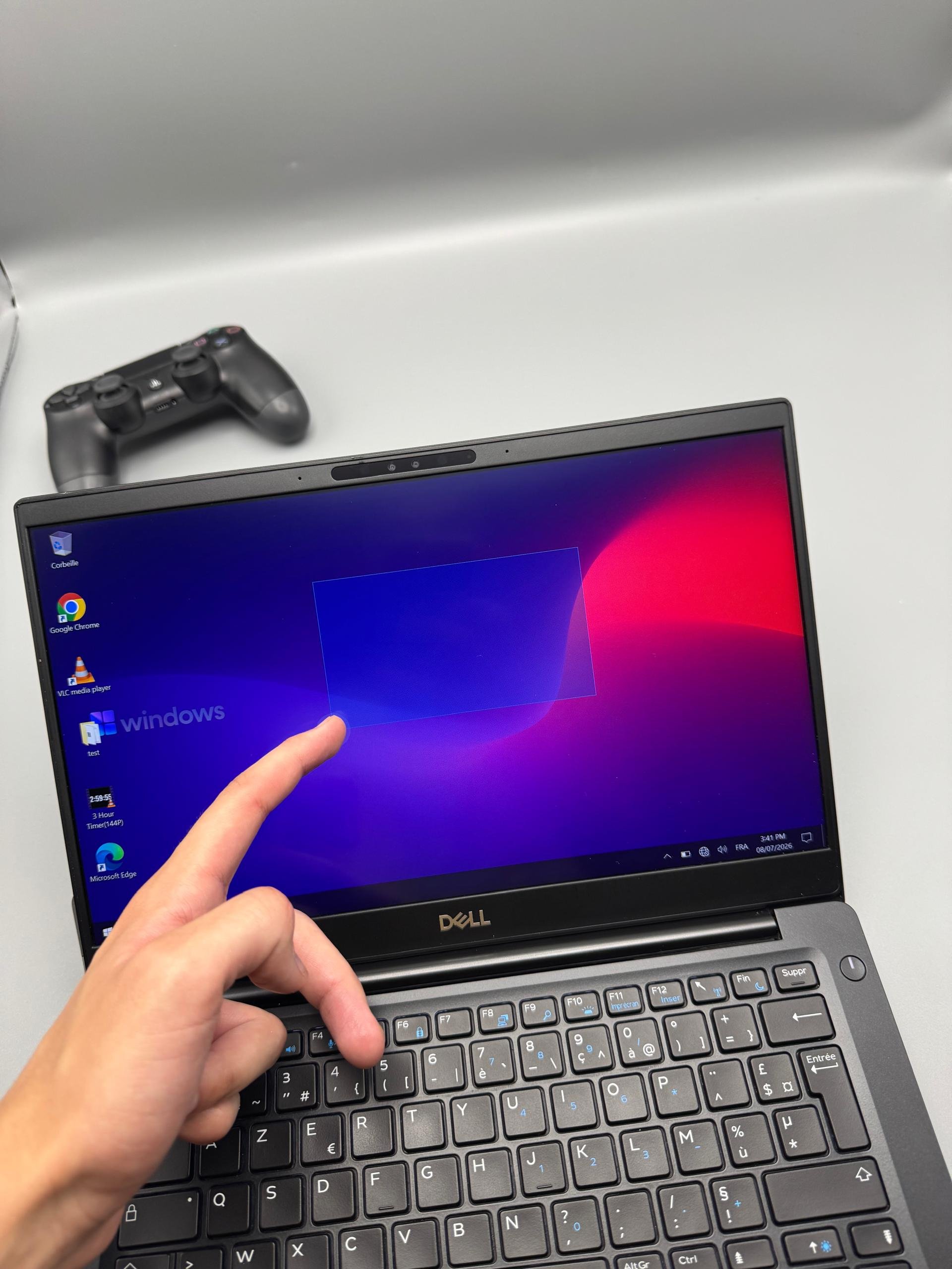 Dell Latitude 7390 - الصورة 3