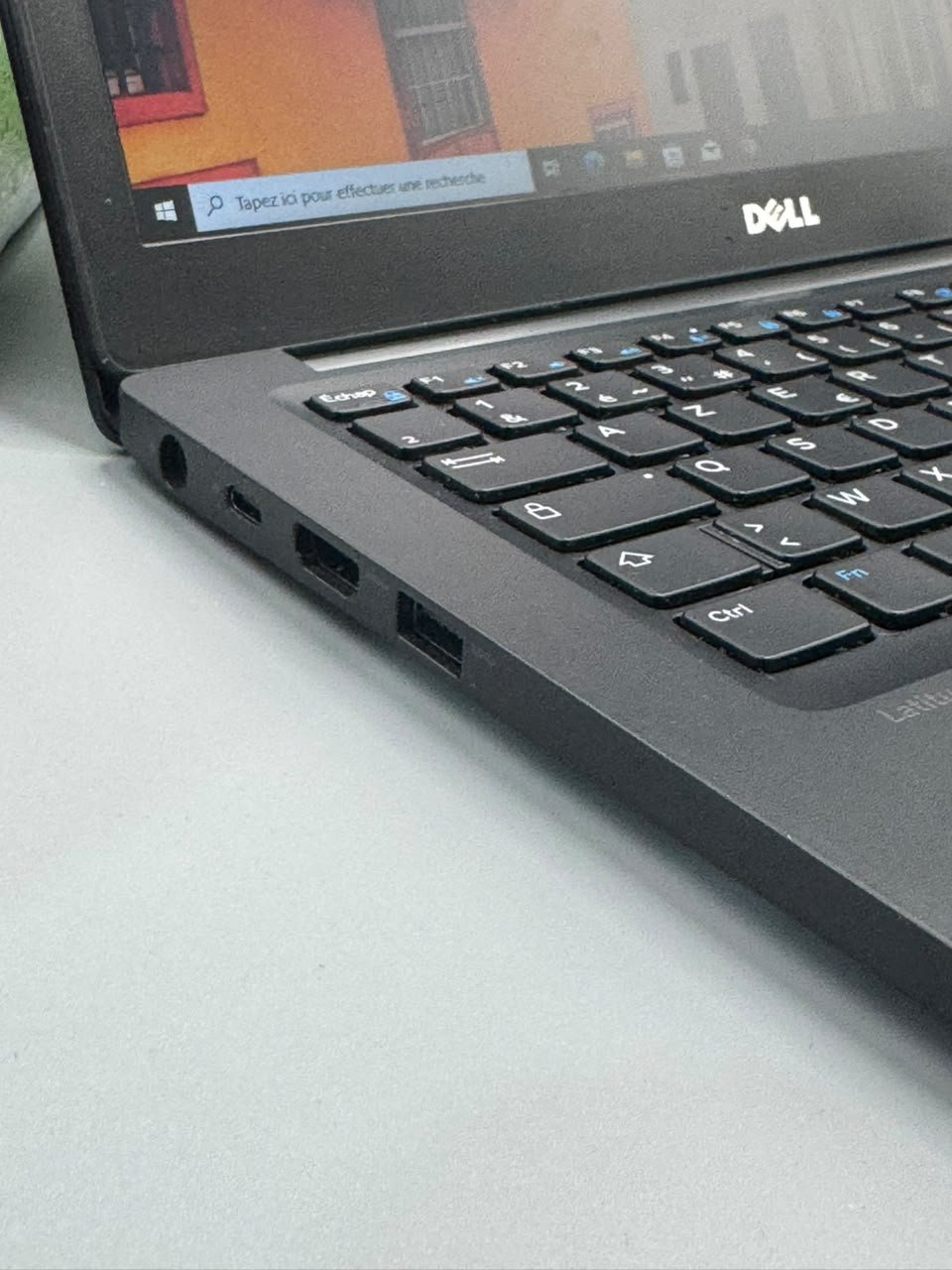 Dell Latitude 7280 - الصورة 3