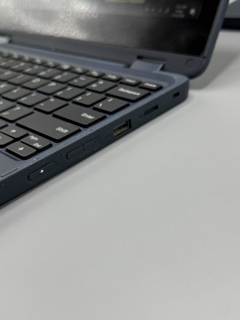 Lenovo yoga 500w gen 3 - الصورة 3