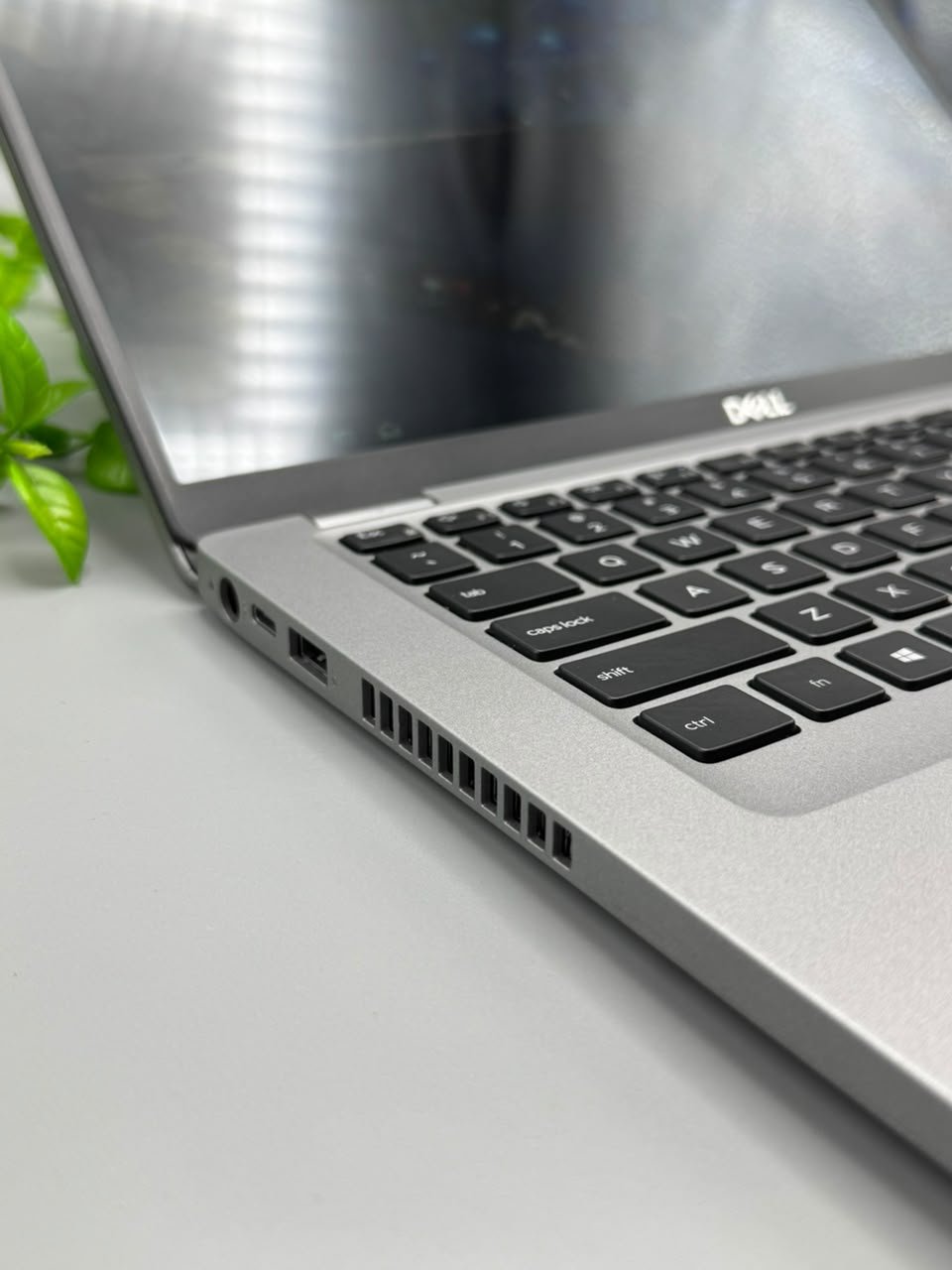 Dell Latitude 5410 - الصورة 5