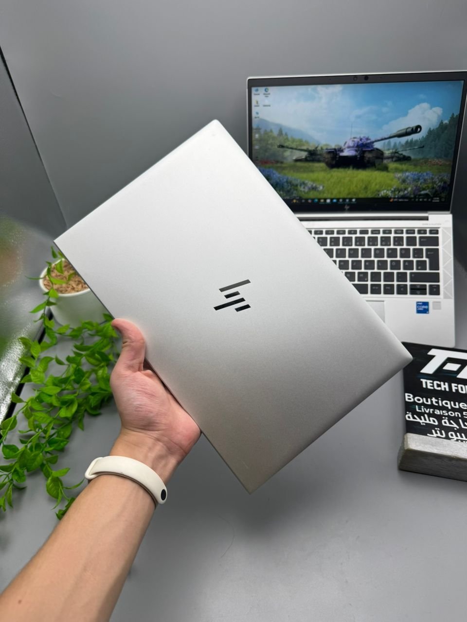 Hp EliteBook 830 g8 - الصورة 3