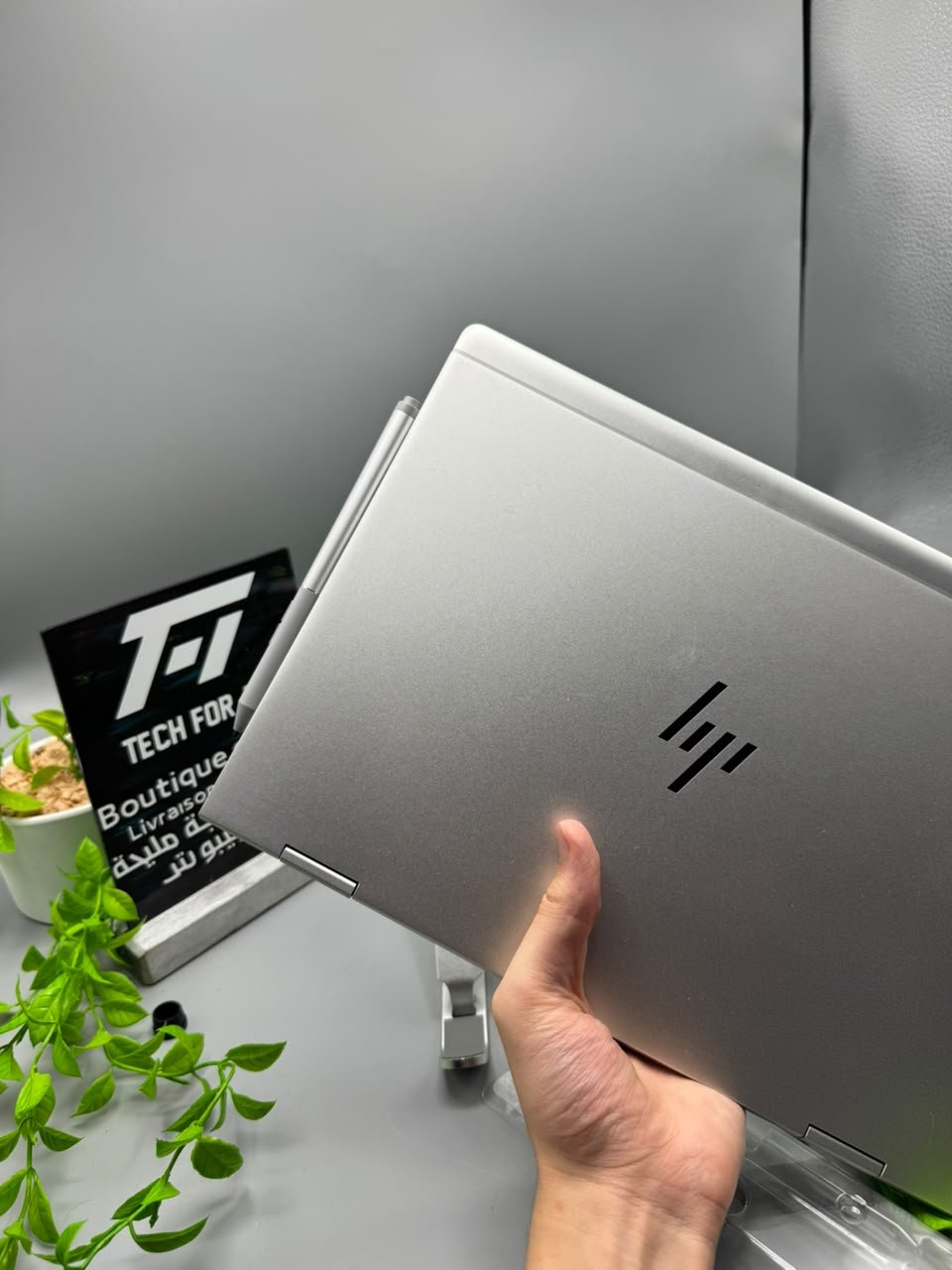 Hp EliteBook 830 g6 x360 avec pen - الصورة 4
