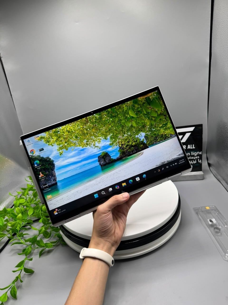 Hp EliteBook 1030 g8 x360+ hp active pen
