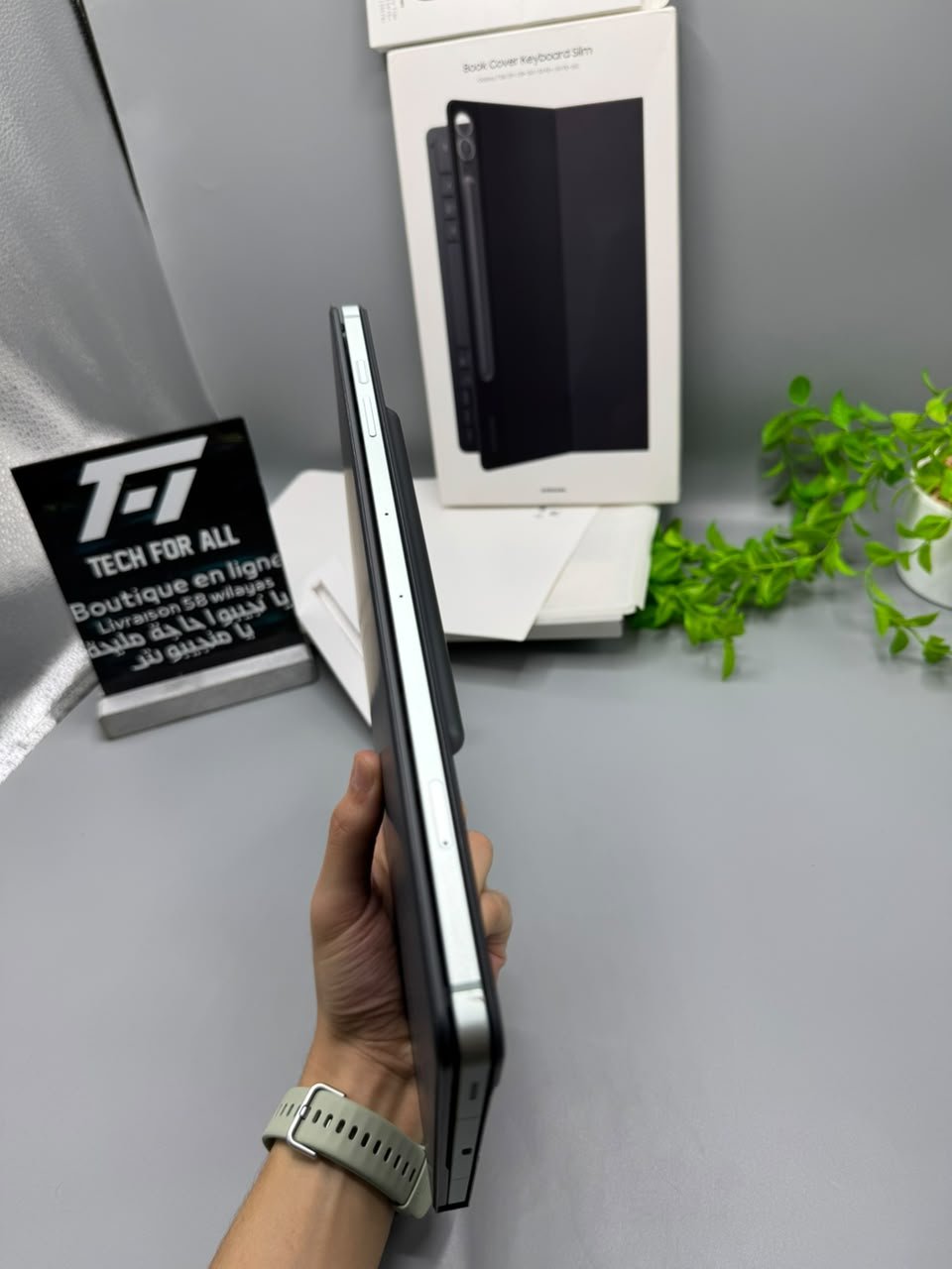 Samsung Galaxy Tab S9 FE plus (Pack Complète) - الصورة 7