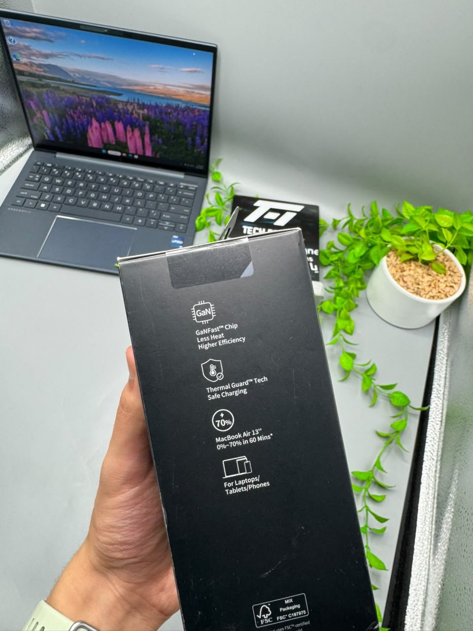 UGREEN Uno RG 65W Fast Charger - الصورة 8