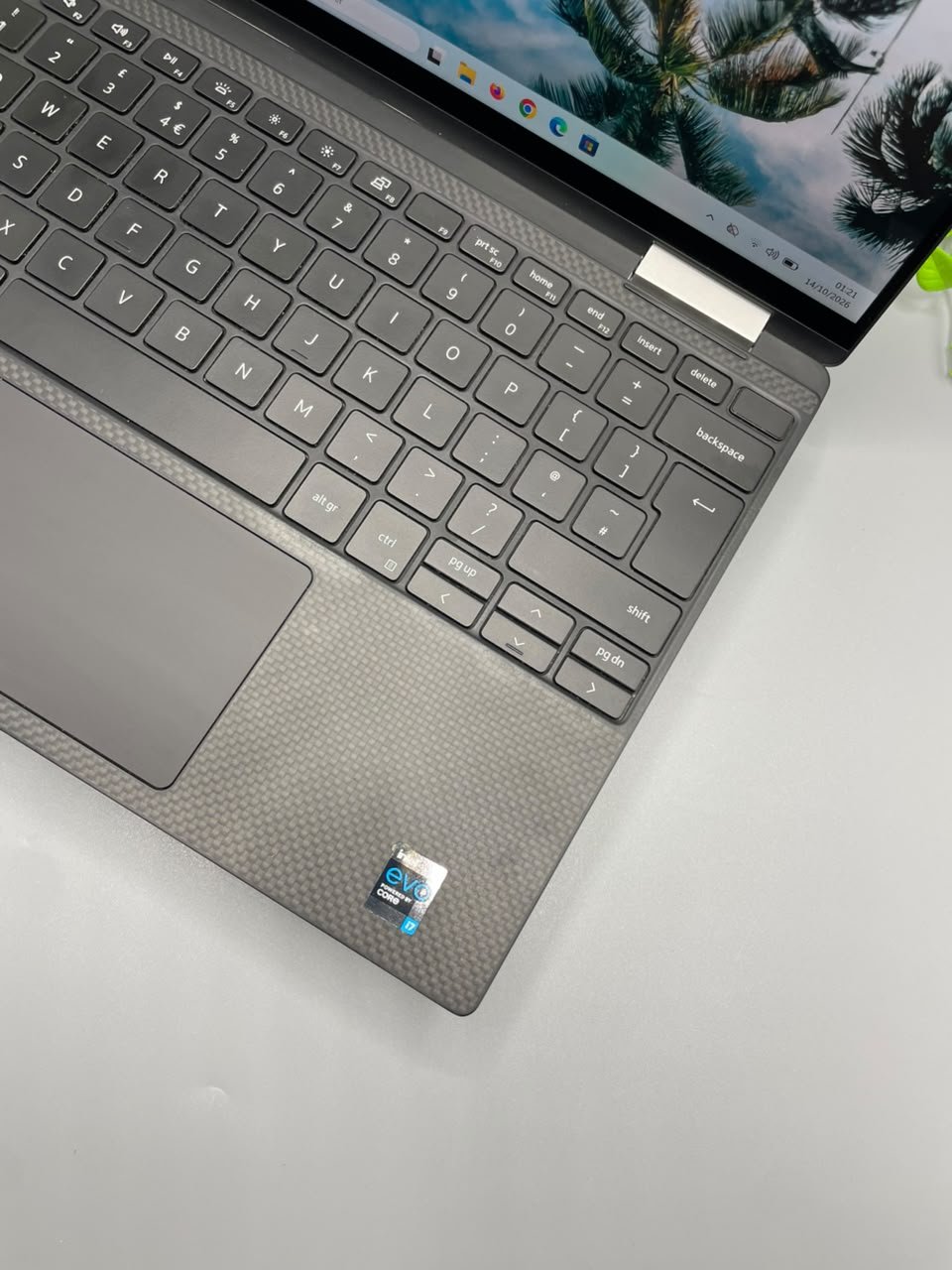 Dell XPS 13 2-in-1 (x360) – 32 RAM & 4K Display - الصورة 5